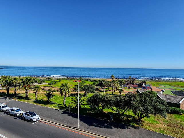 To Let 3 Bedroom Property for Rent in Mouille Point Western Cape